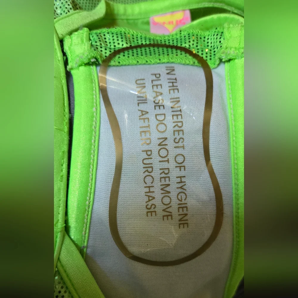 VENUS chartreuse/lime green Sparkly Brazilian cut bikini new no tags SzM/D - Picture 11 of 13